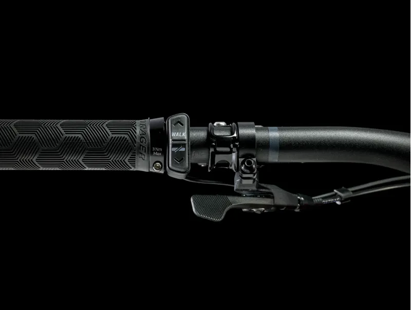 Trek Fuel EXe 8 GX AXS Full Suspension Electric Mountain Bike 2025 in Rage Red/Dark Blue-7